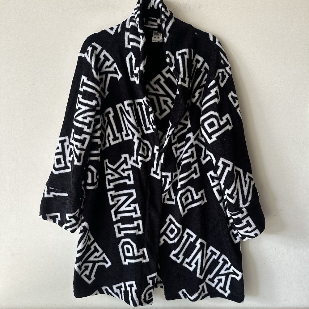 PINK Victoria's Secret Plush Fleece Logo Robe Black White M/L